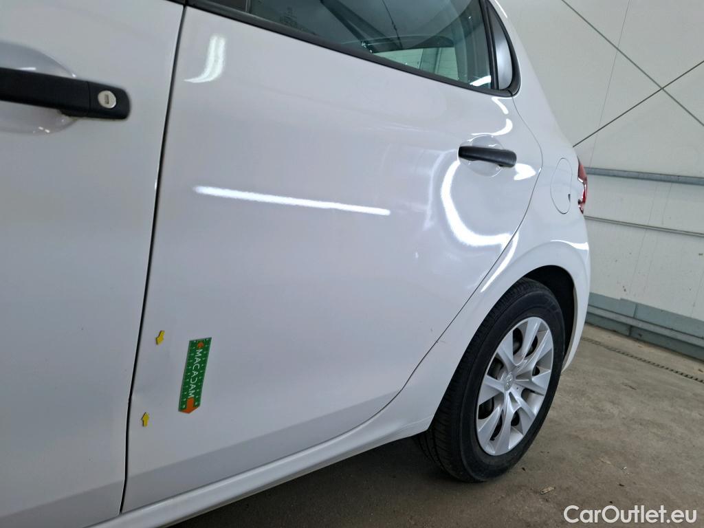  Peugeot  208  Affaire Premium 1.6 HDi 75CV BVM5 E6 #5