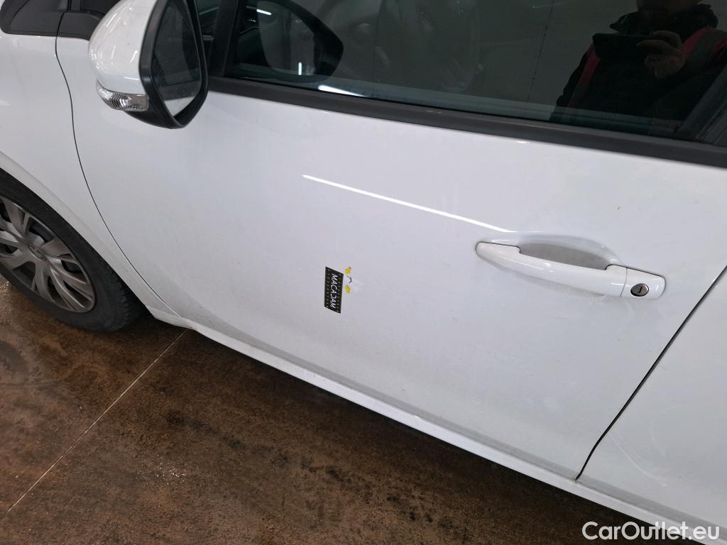  Peugeot  208  Affaire Premium Pack 1.6 HDi 75CV BVM5 E6 #49