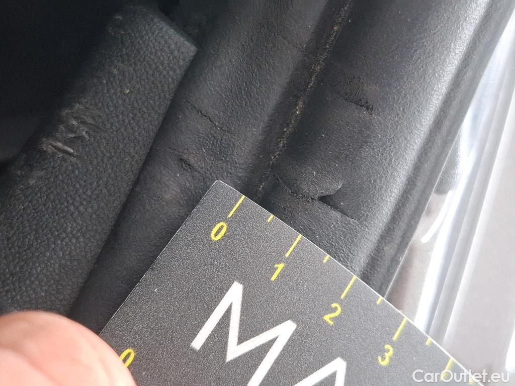  Peugeot  208  Affaire Premium Pack 1.5 HDi 100CV BVM5 E6dT #14