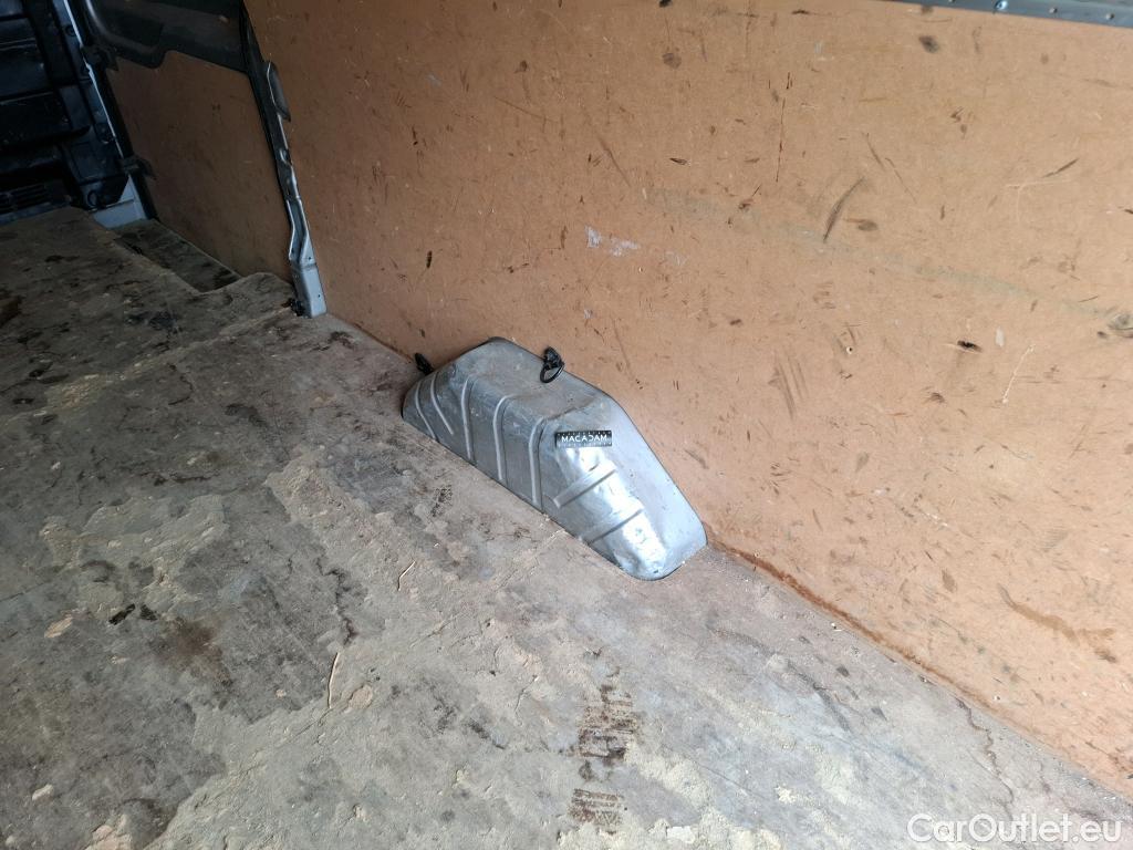  Ford  Transit  Fourgon 350 L4 Trend 2.0 TDCi 130CV BVM6 E6 #75