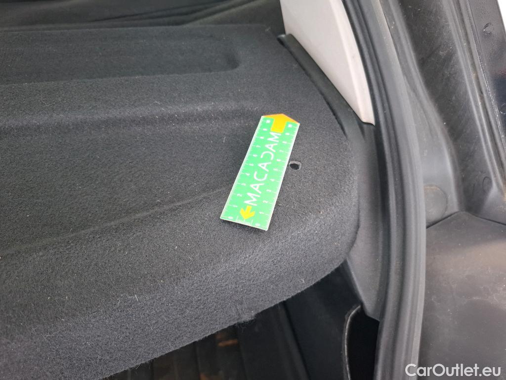  Citroen  C3  Société Feel Nav 1.2 PureTech 80CV BVM5 E6 #33