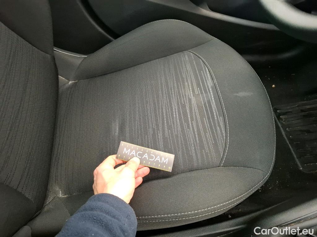  Peugeot  208  Affaire Premium Pack 1.6 HDi 75CV BVM5 E6 #36