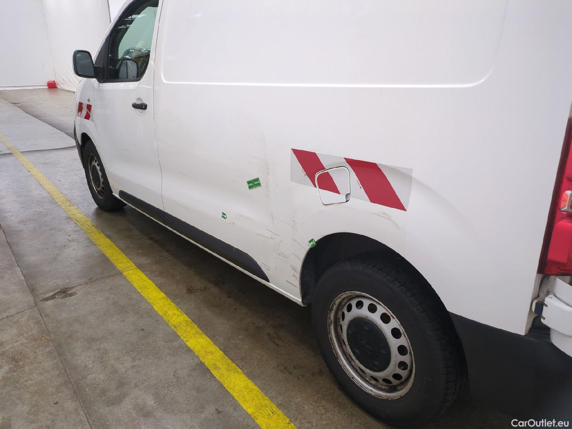  Peugeot  Expert PEUGEOT  VU 4p Fourgon 2.0 BlueHDi 120 S&S Standard Premium P. #25