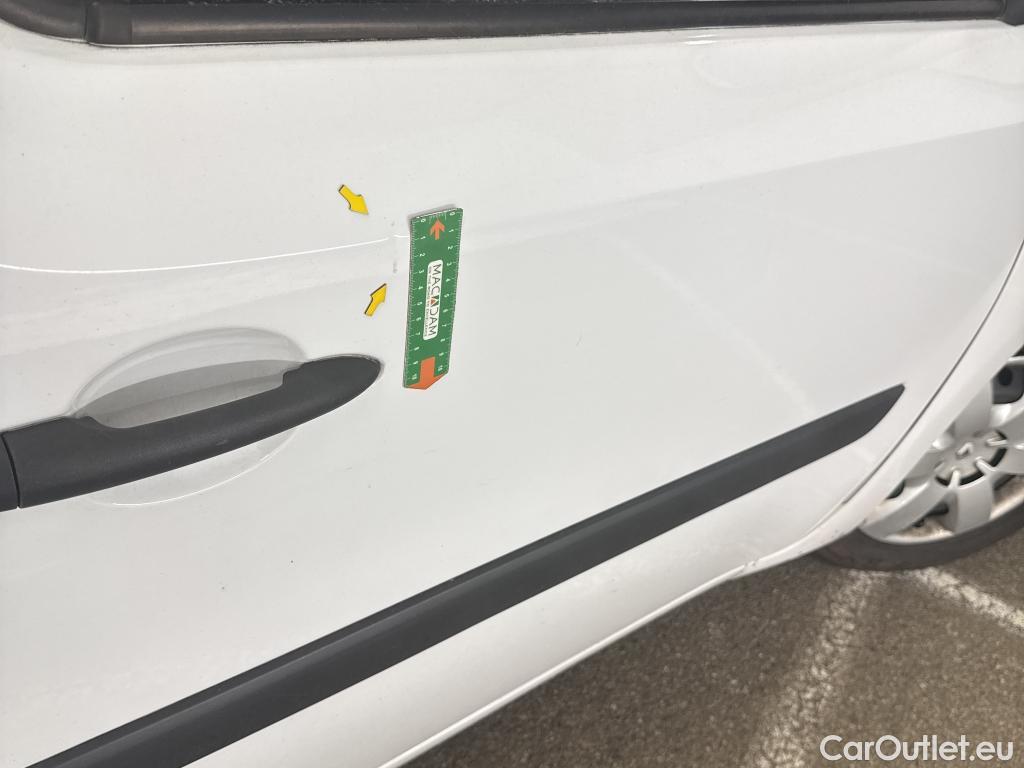  Renault  Kangoo  II Express Maxi Extra (Série Spéciale) 1.5 dCi 95CV BVM6 E6dT #31