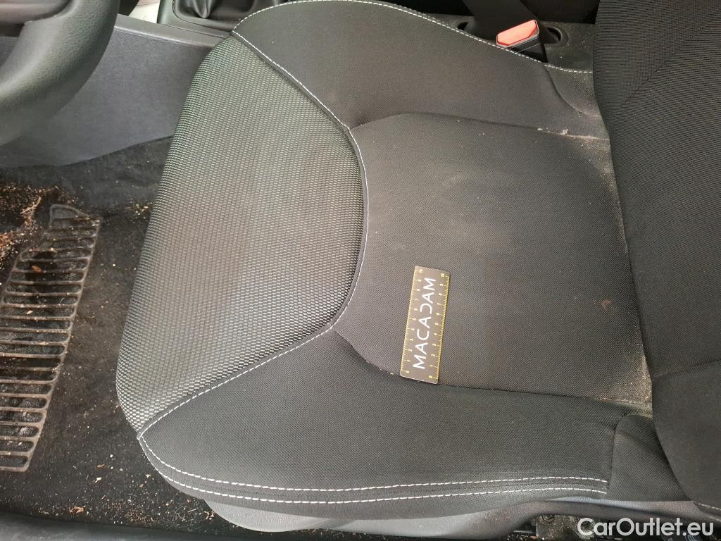  Renault  Clio  IV Air 1.5 dCi 90CV BVM5 E6 #18