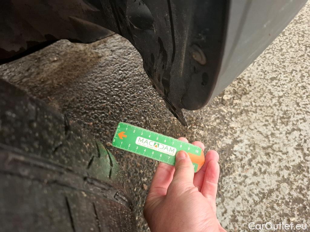  Renault  Kangoo  Express Maxi Confort - Cab. Appr. 1.5 dCi 90CV BVM5 E6 #25