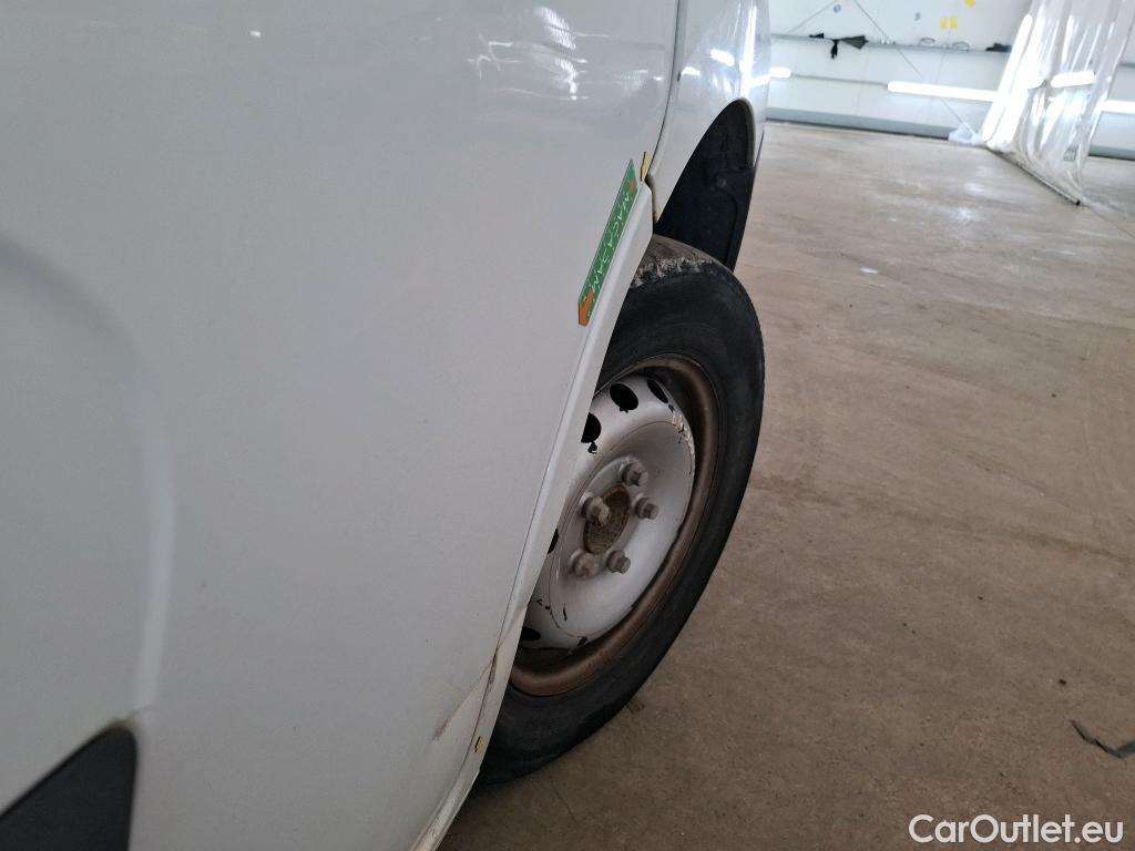  Renault  Master RENAULT  VU 4p Fourgon FG GCf Trac F3500 L2H2 dCi 110 #30