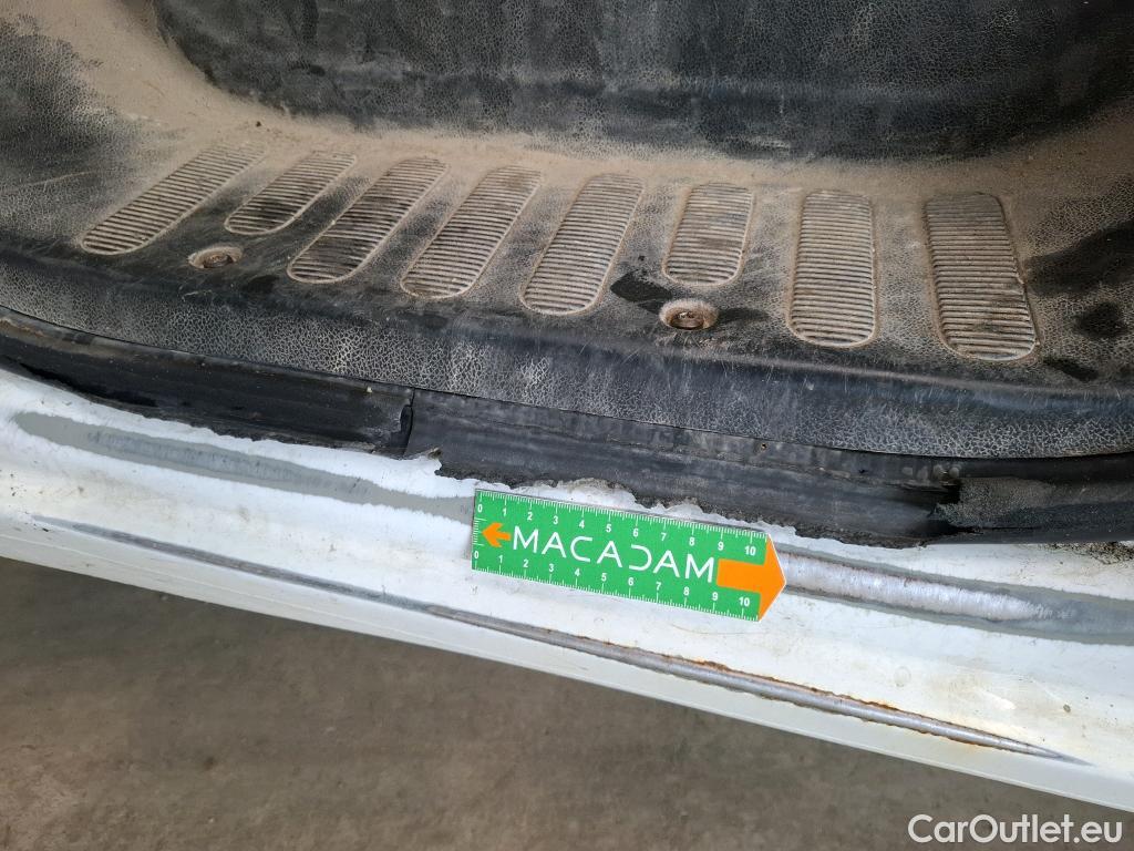  Renault  Master RENAULT  VU 4p Fourgon FG GCf Trac F3500 L2H2 dCi 110 #41