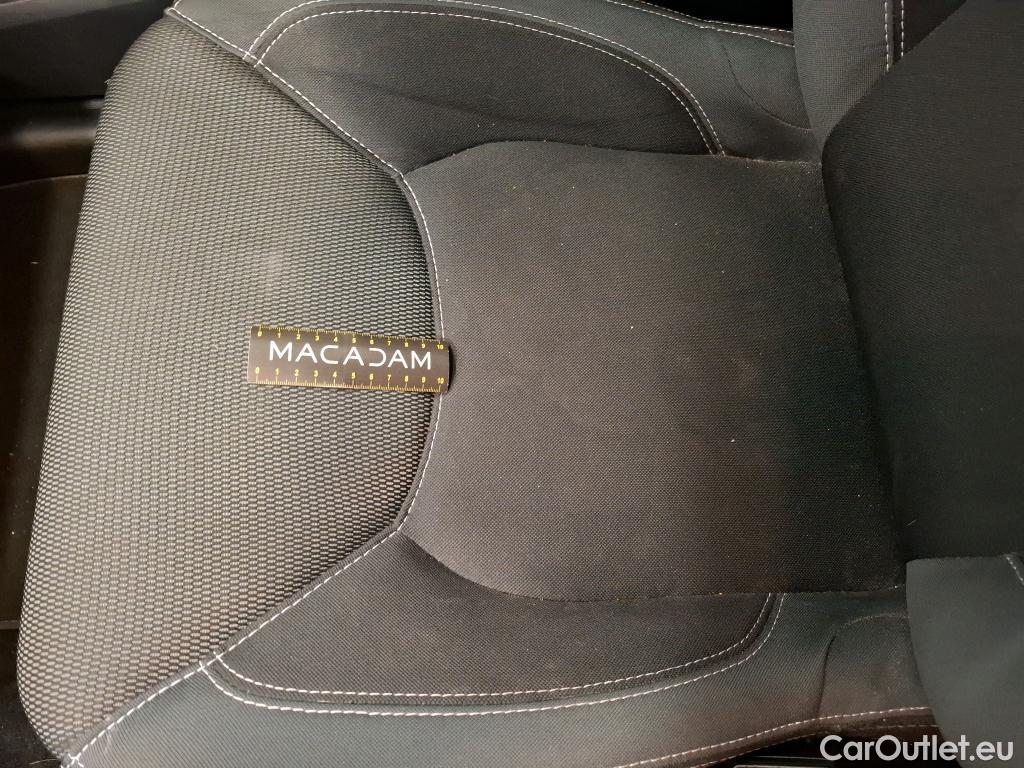  Renault  Clio RENAULT  Société VU 5p Berline Air Medianav dCi 90 - 18 #21