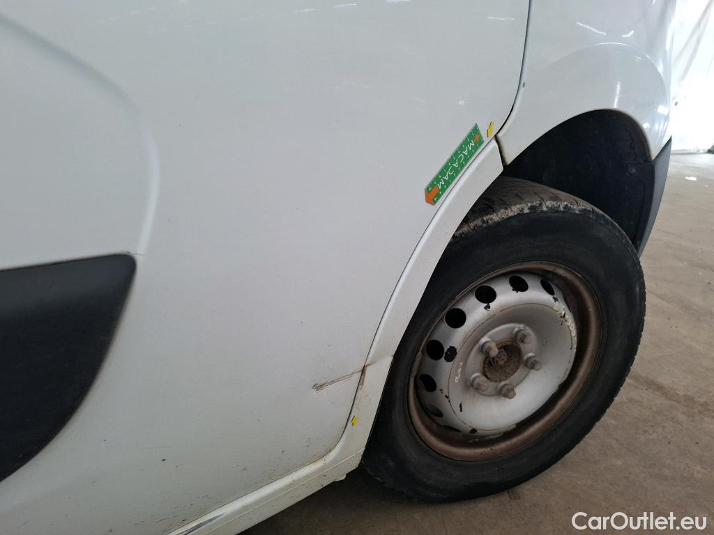  Renault  Master RENAULT  VU 4p Fourgon FG GCf Trac F3500 L2H2 dCi 110 #29