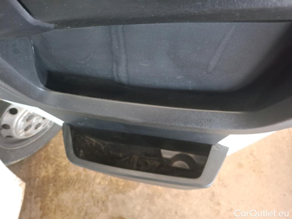  Peugeot  Boxer PEUGEOT  / 2014 / 4P / Fourgon tôlé BlueHDi 120 S&S ASPHALT 333 L2H2 #2