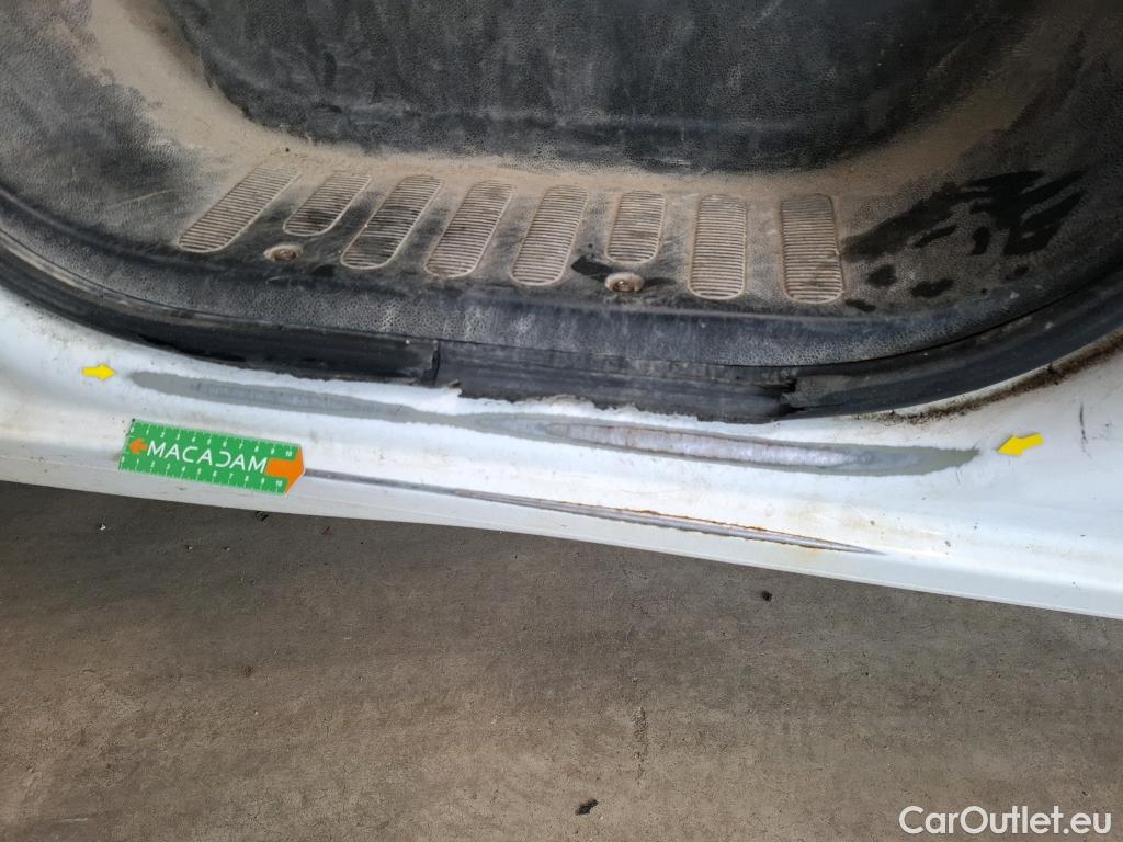  Renault  Master RENAULT  VU 4p Fourgon FG GCf Trac F3500 L2H2 dCi 110 #48