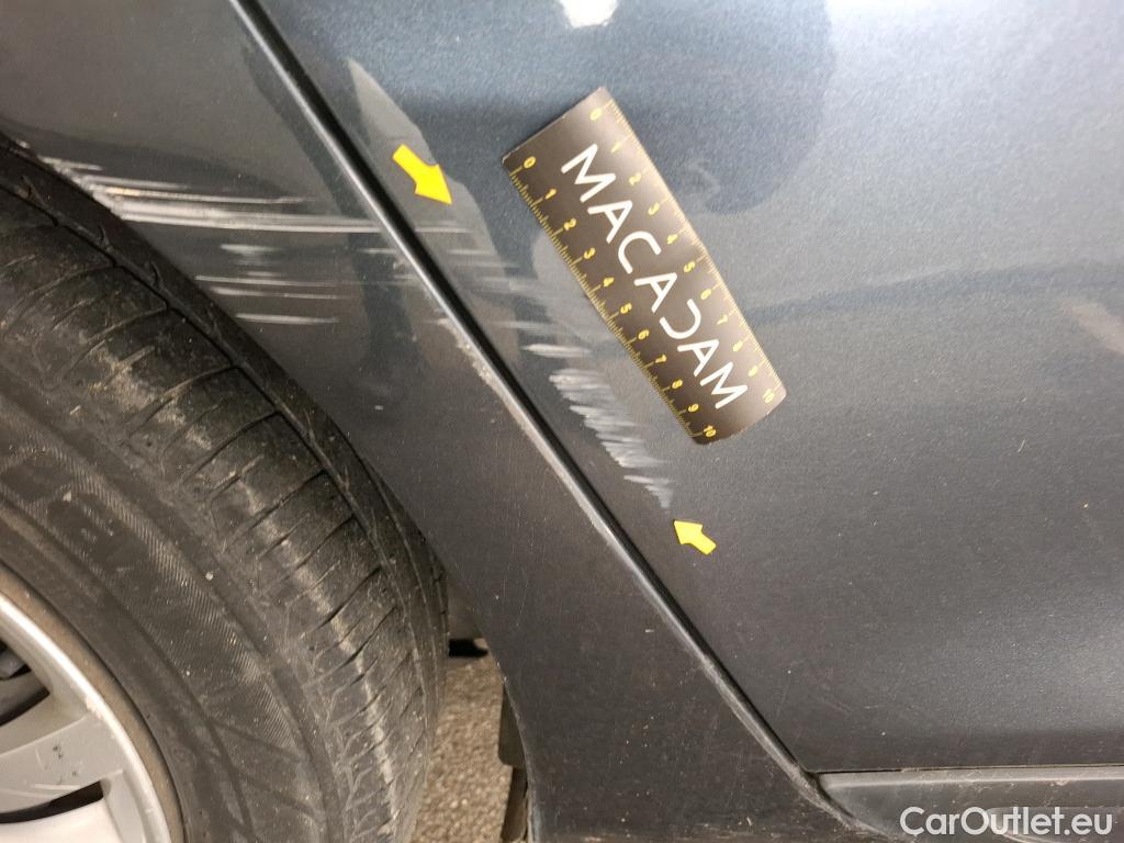  Renault  Clio RENAULT  Société VU 5p Berline Air Medianav dCi 90 - 18 #10