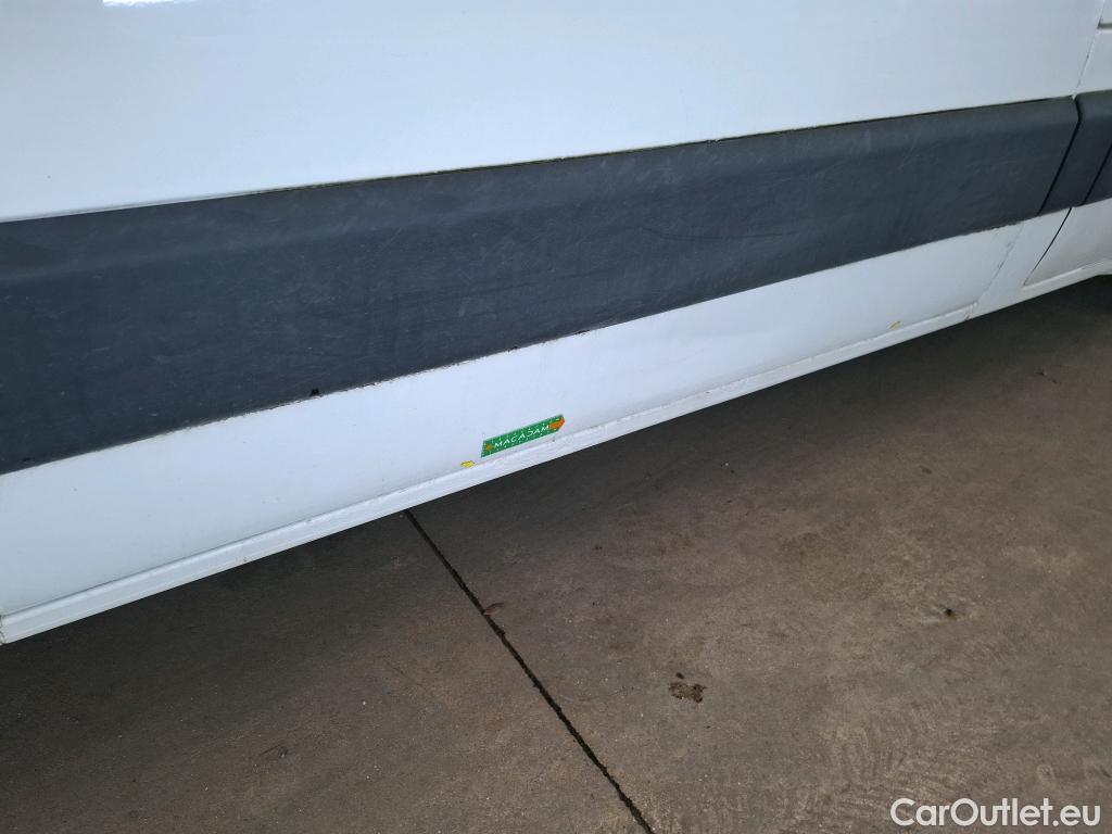  Renault  Master RENAULT  VU 4p Fourgon FG GCf Trac F3500 L2H2 dCi 110 #25