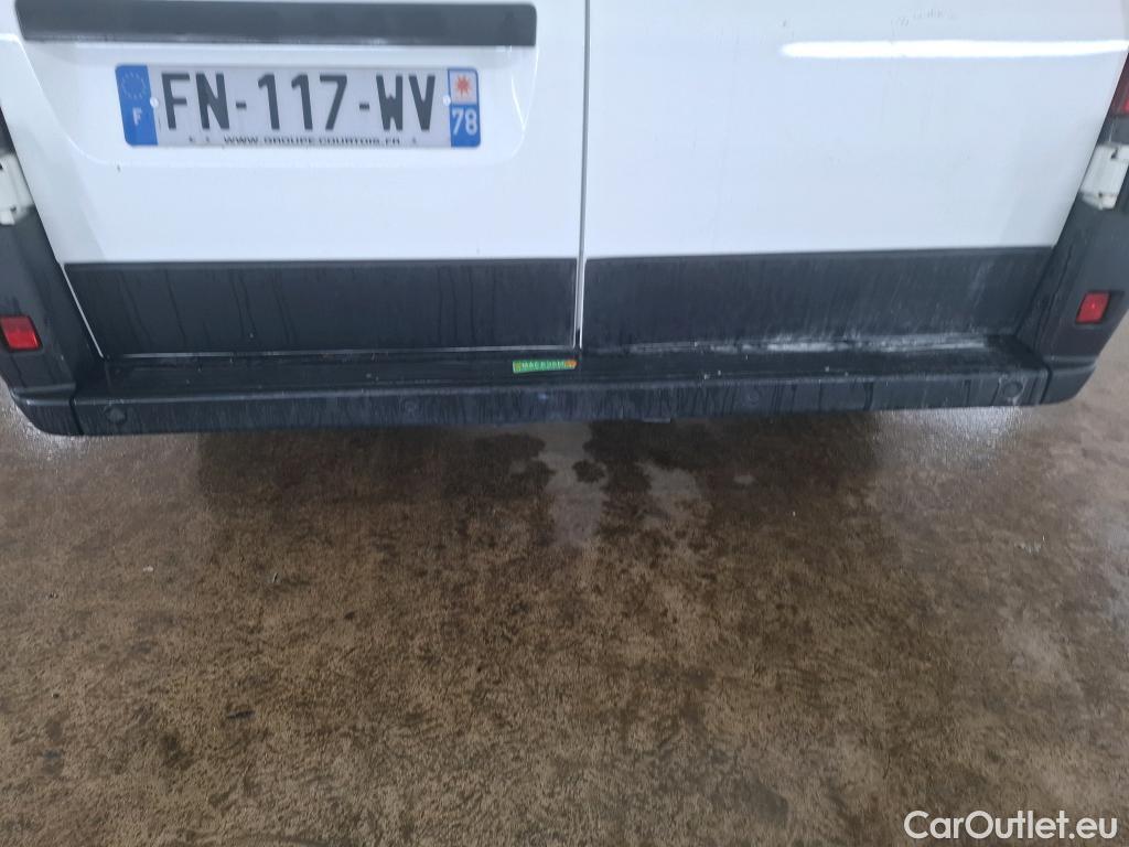  Peugeot  Boxer PEUGEOT  / 2014 / 4P / Fourgon tôlé BlueHDi 120 S&S ASPHALT 333 L2H2 #5