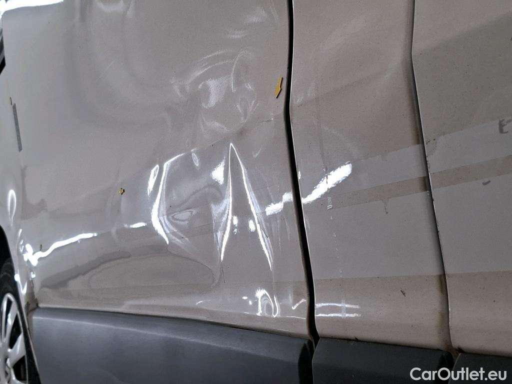  Renault  Trafic  Furgon Grand Confort L1H1 1200 1.6 dCi 125CV BVM6 E6 #17