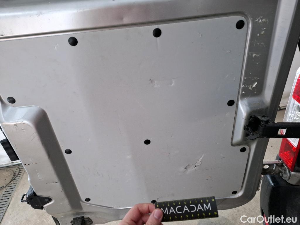  Renault  Master Renault V.I.  VU 4p Fourgon 2.3 125.35 FG L4H2 GC P-MJ #15