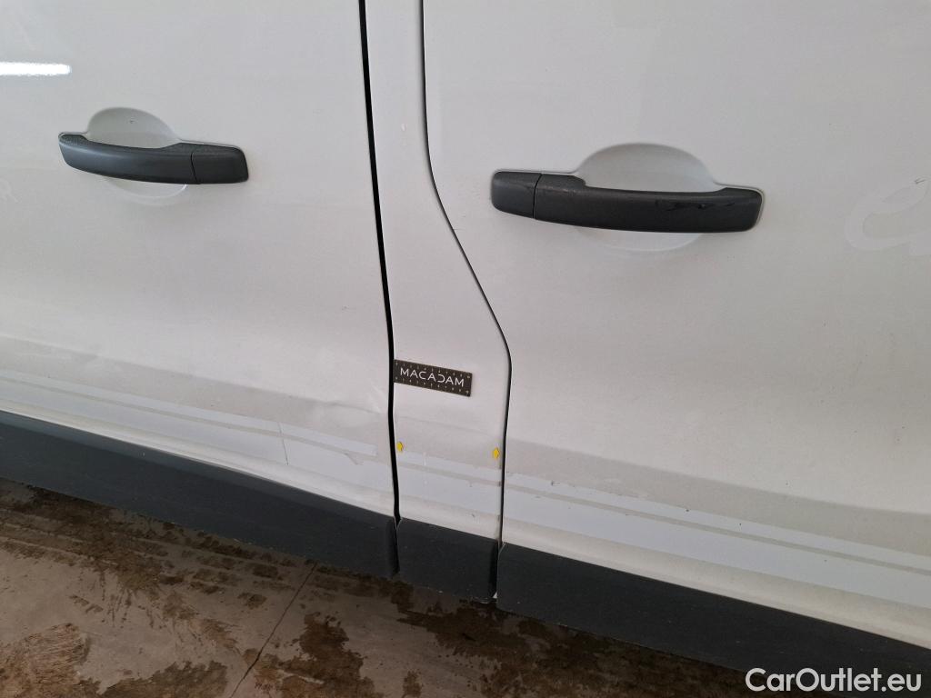  Renault  Trafic  Furgon Grand Confort L1H1 1200 1.6 dCi 125CV BVM6 E6 #52