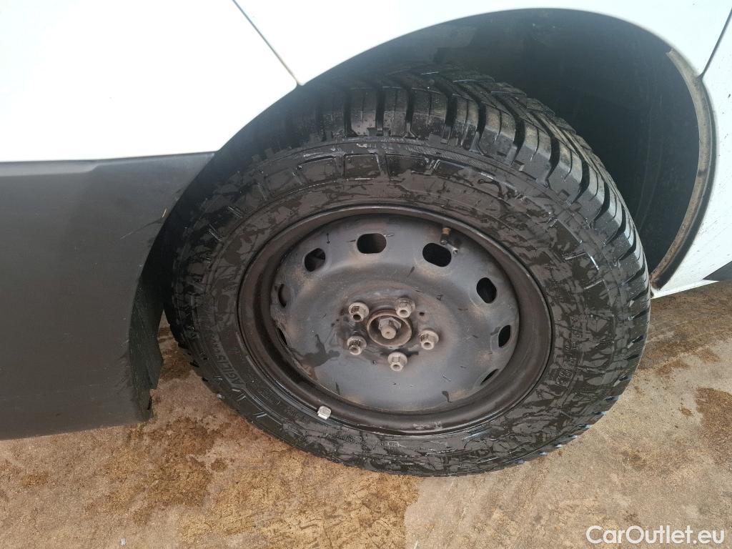  Renault  Trafic  III Fourgon Grand Confort L1H2 1200 1.6 dCi #24