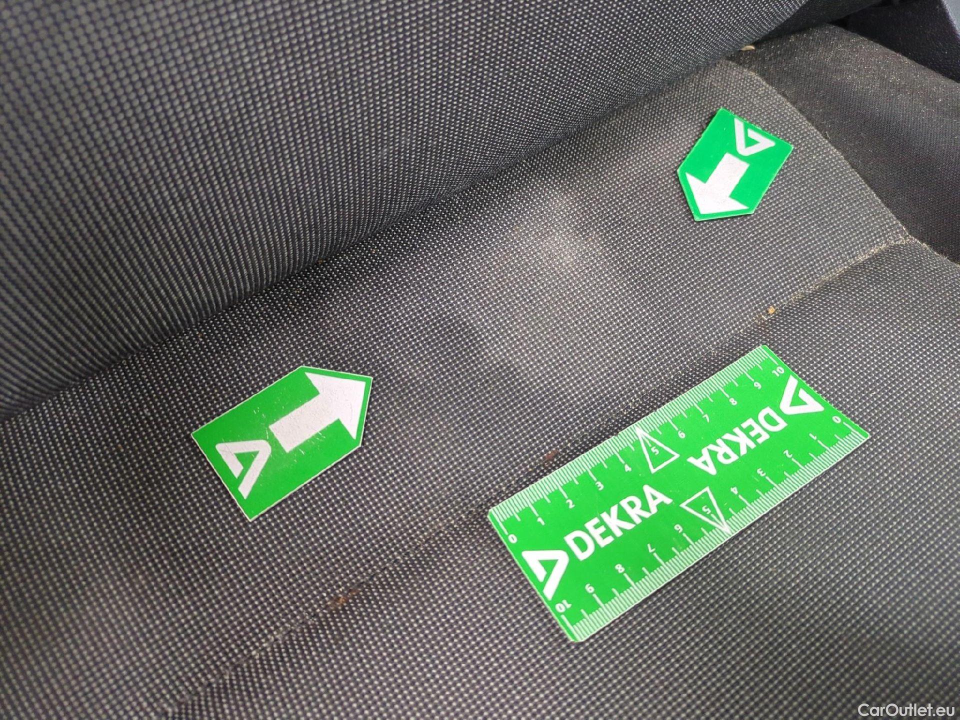  Volkswagen  Caddy VOLKSWAGEN  Van VU 4p Fourgonnette 2.0 TDI 102 Business Line #54