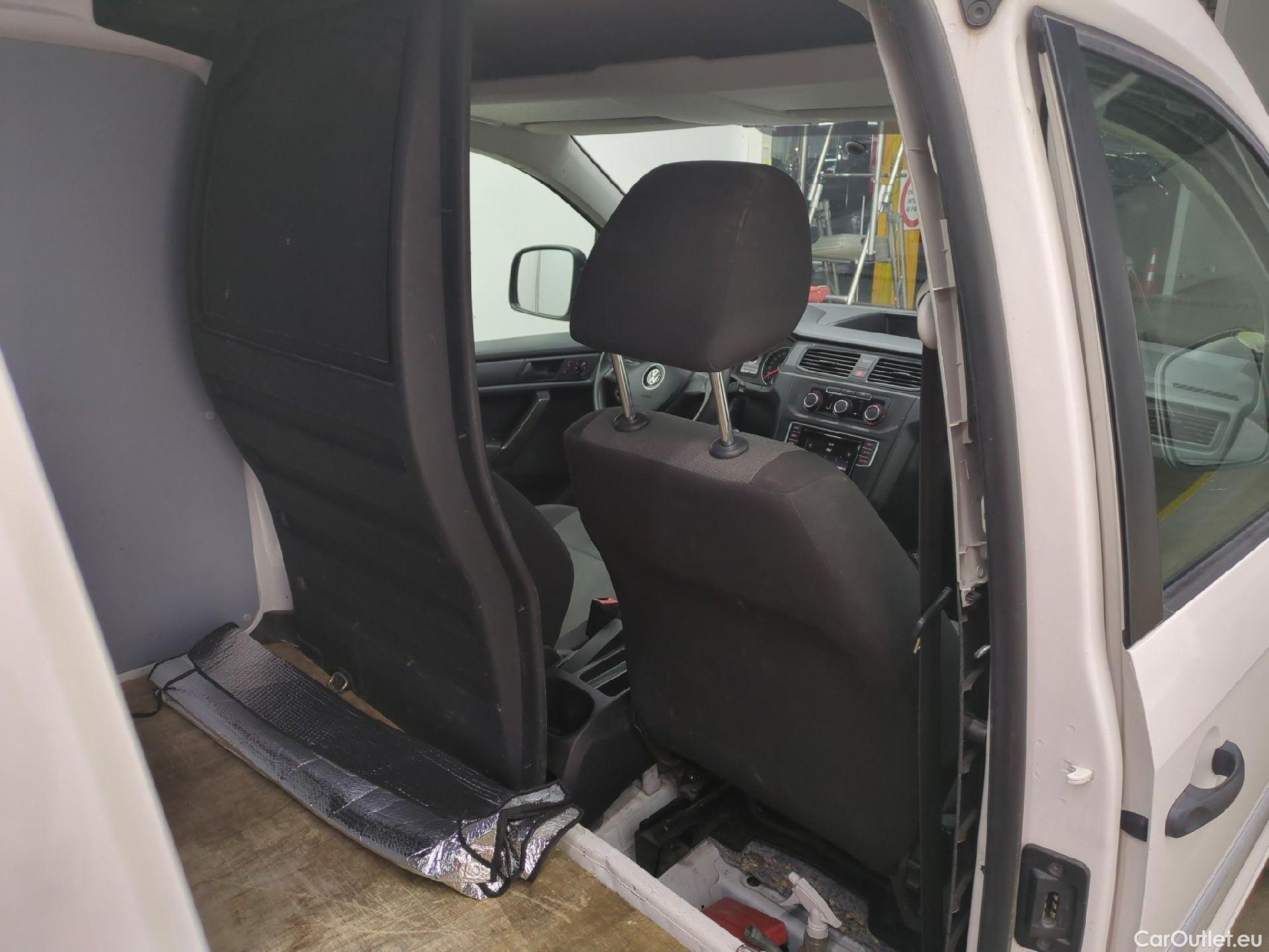  Volkswagen  Caddy VOLKSWAGEN  Van VU 4p Fourgonnette 2.0 TDI 102 Business Line #8