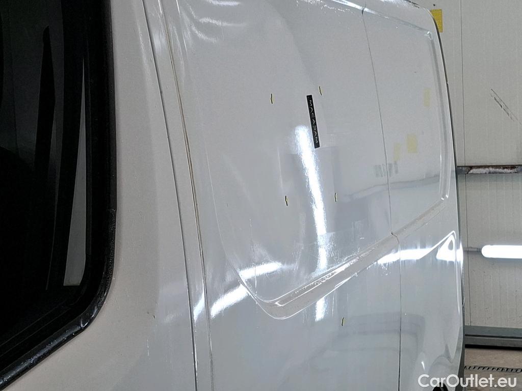  Renault  Trafic  Furgon Grand Confort L1H1 1200 1.6 dCi 125CV BVM6 E6 #50