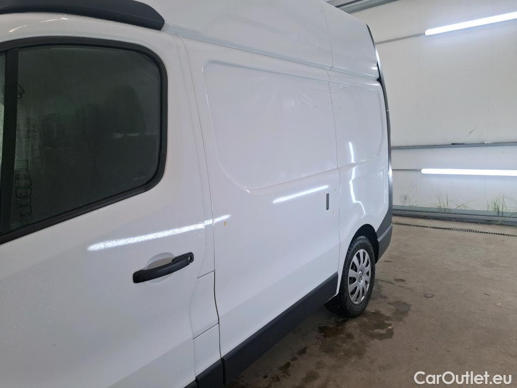  Renault  Trafic  III Fourgon Grand Confort L1H2 1200 1.6 dCi #1