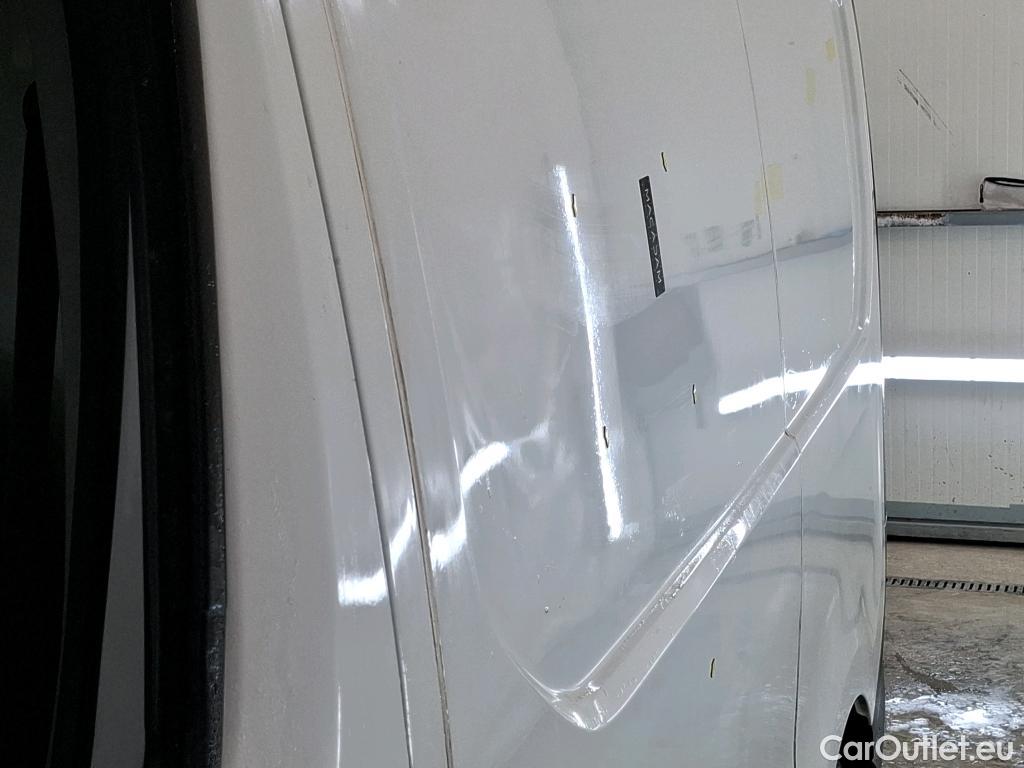  Renault  Trafic  Furgon Grand Confort L1H1 1200 1.6 dCi 125CV BVM6 E6 #46