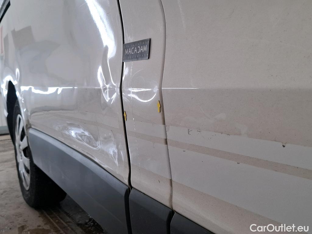  Renault  Trafic  Furgon Grand Confort L1H1 1200 1.6 dCi 125CV BVM6 E6 #53