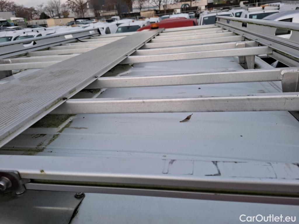  Renault  Trafic  Furgon Grand Confort L1H1 1200 1.6 dCi 125CV BVM6 E6 #24