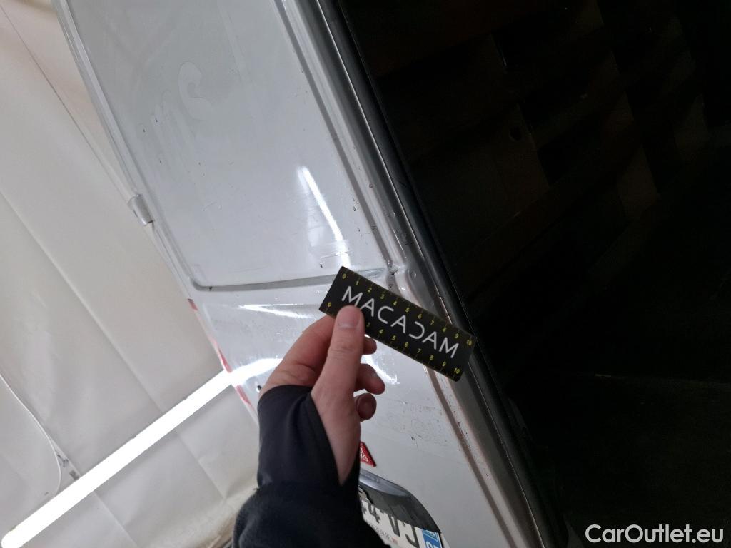  Renault  Master Renault V.I.  VU 4p Fourgon 2.3 125.35 FG L4H2 GC P-MJ #9