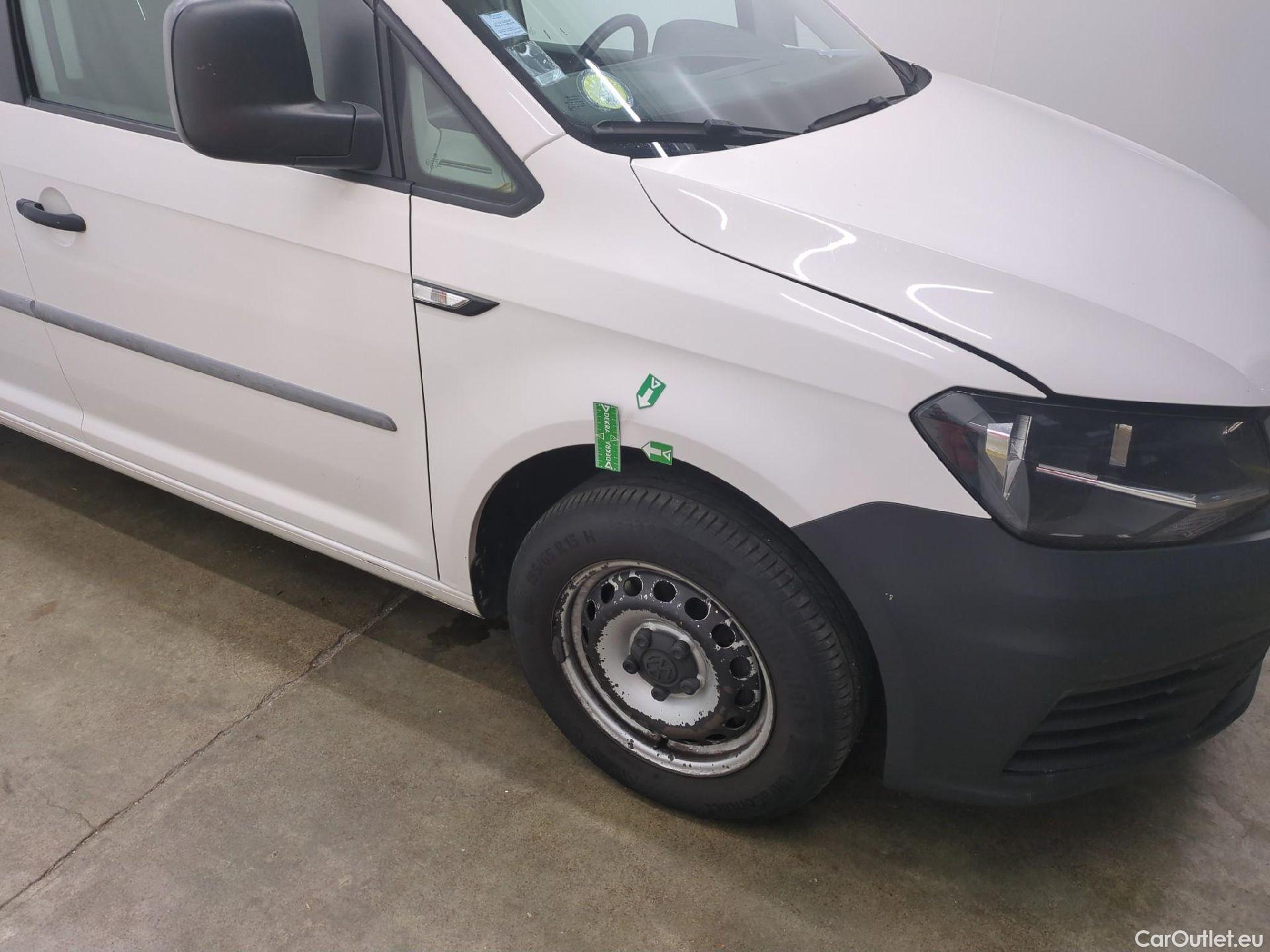  Volkswagen  Caddy VOLKSWAGEN  Van VU 4p Fourgonnette 2.0 TDI 102 Business Line #58