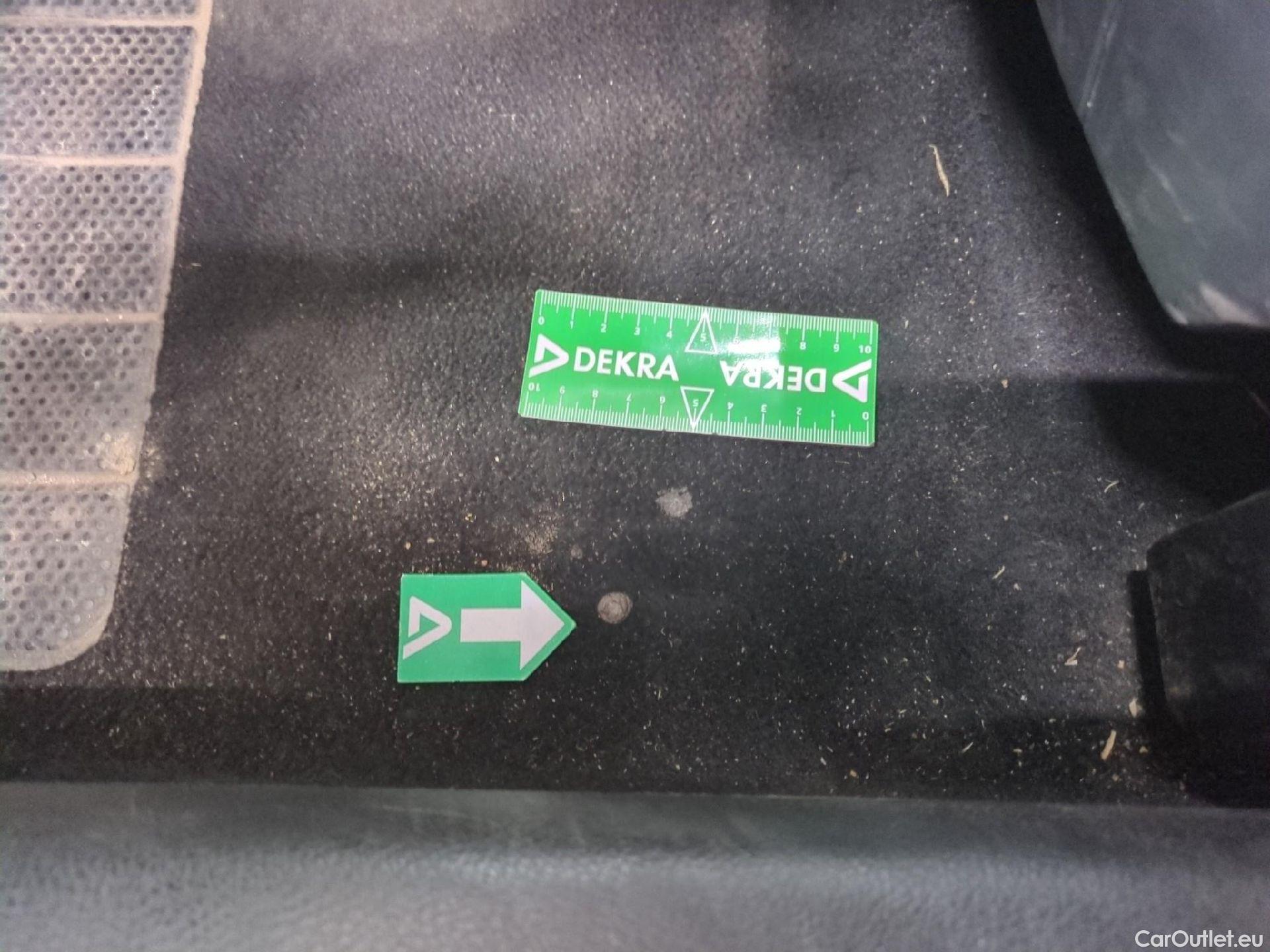  Volkswagen  Caddy VOLKSWAGEN  Van VU 4p Fourgonnette 2.0 TDI 102 Business Line #5