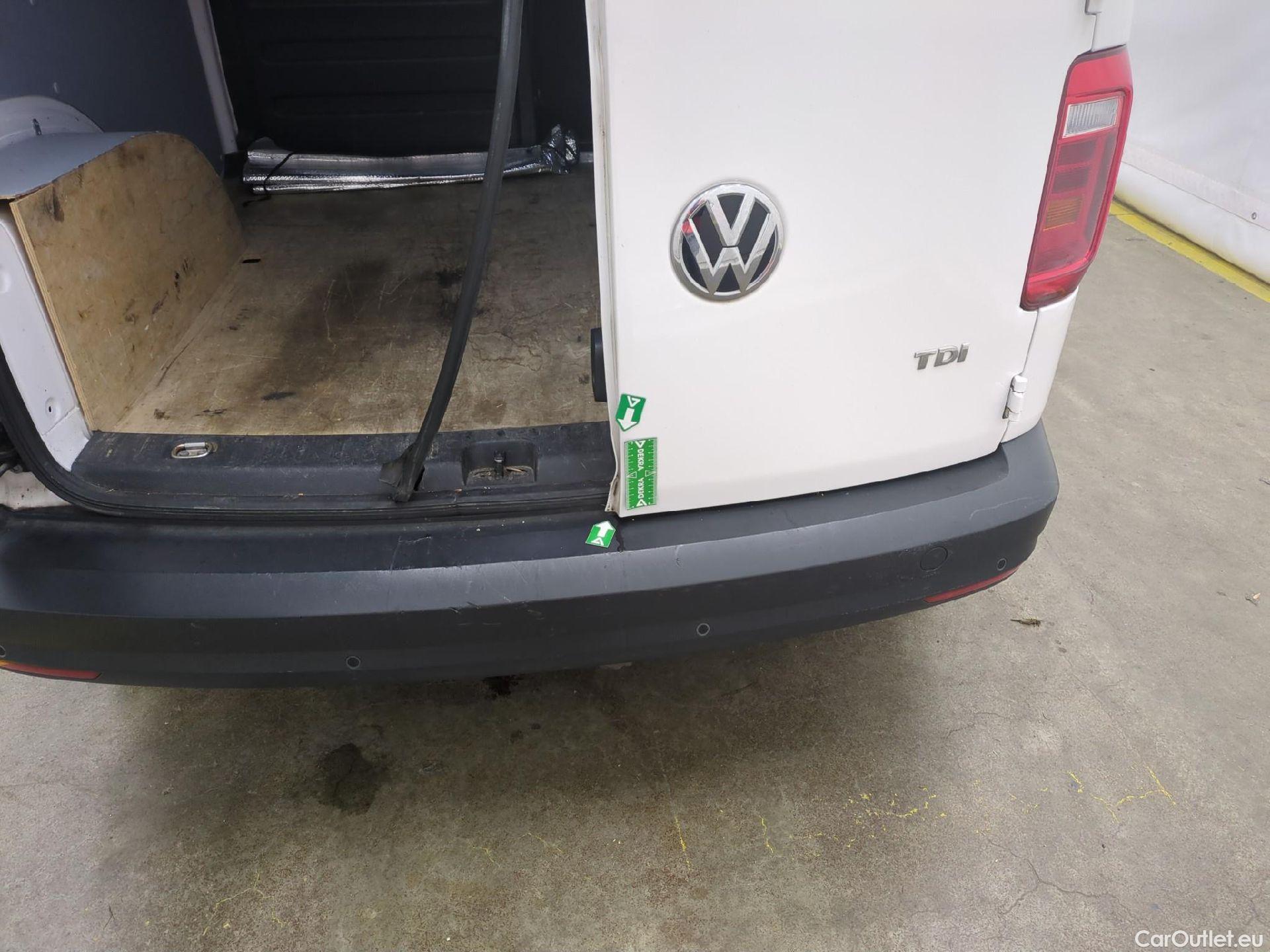  Volkswagen  Caddy VOLKSWAGEN  Van VU 4p Fourgonnette 2.0 TDI 102 Business Line #40