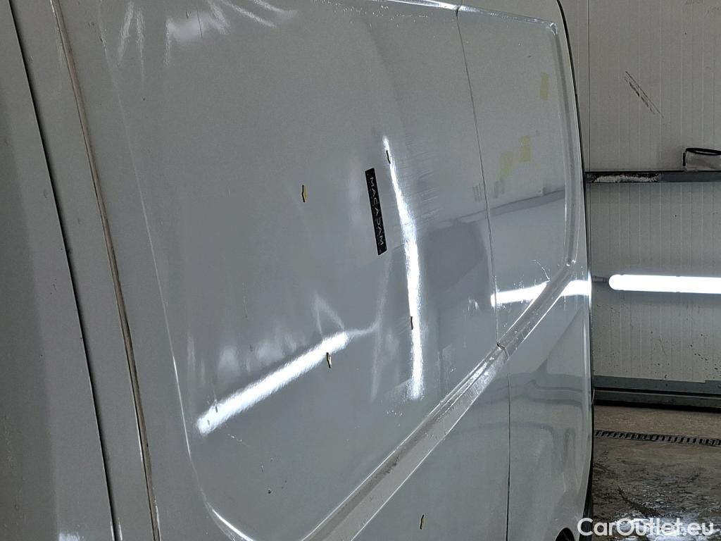  Renault  Trafic  Furgon Grand Confort L1H1 1200 1.6 dCi 125CV BVM6 E6 #45