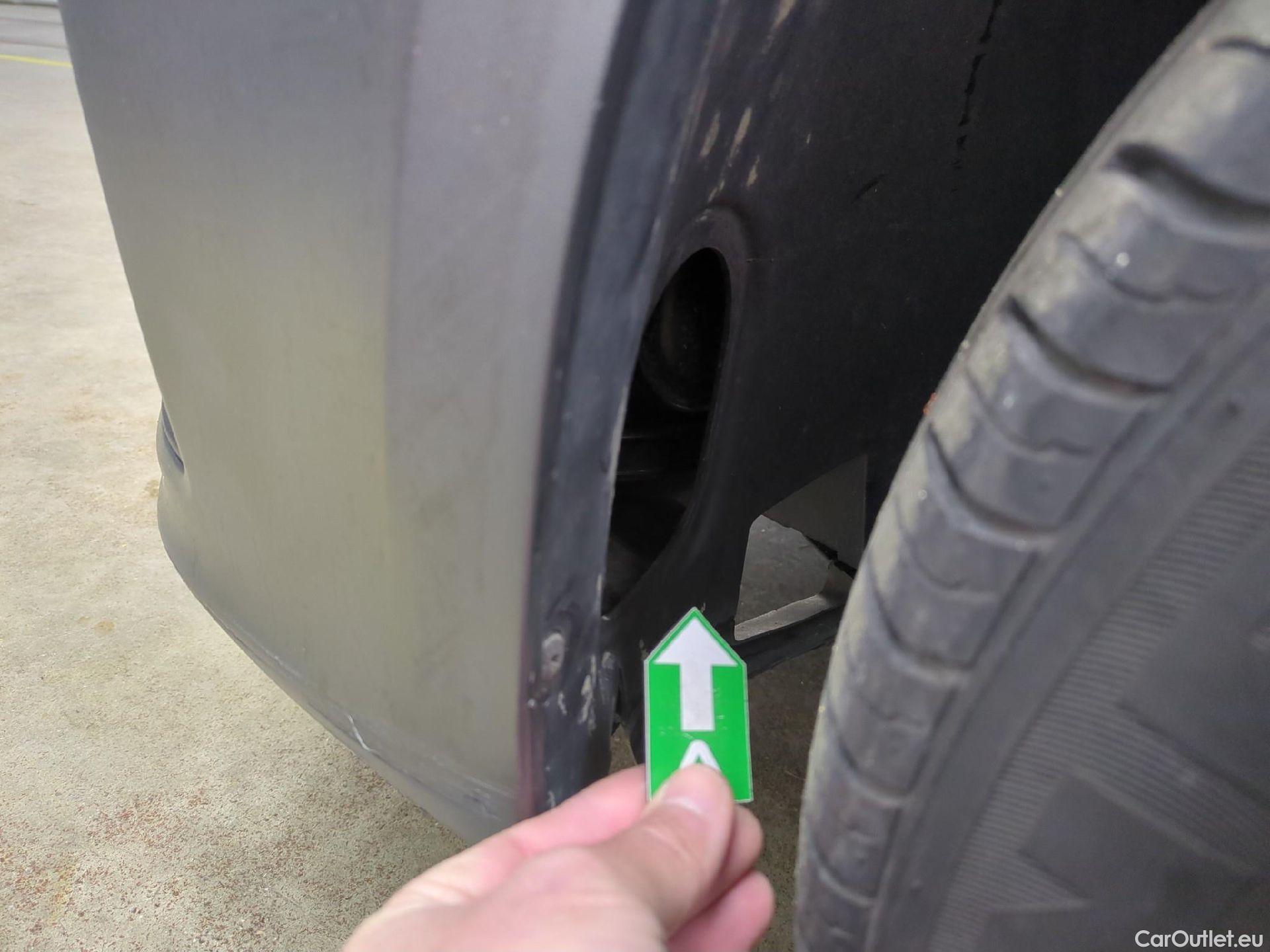  Volkswagen  Caddy VOLKSWAGEN  Van VU 4p Fourgonnette 2.0 TDI 102 Business Line #15