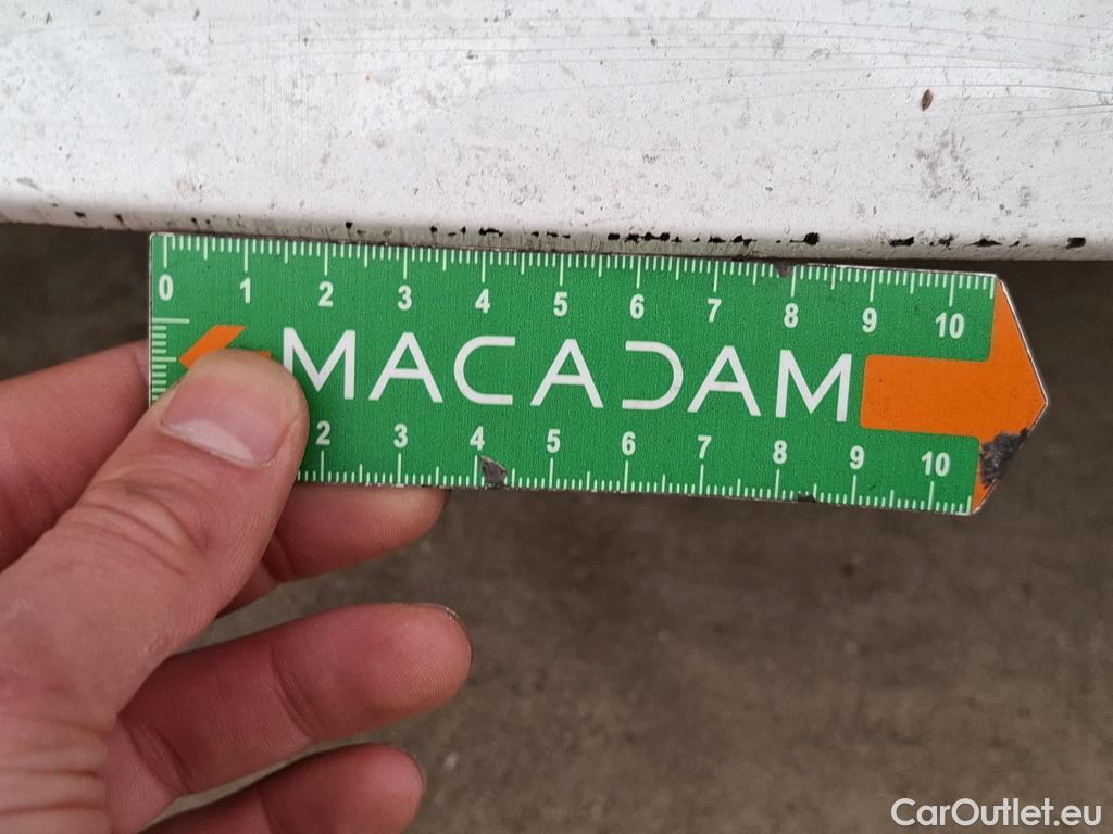  Toyota  Corolla TOYOTA  / 2018 / 5P / Berline Hybride 122h Dynamic Business Beyond Zer #35