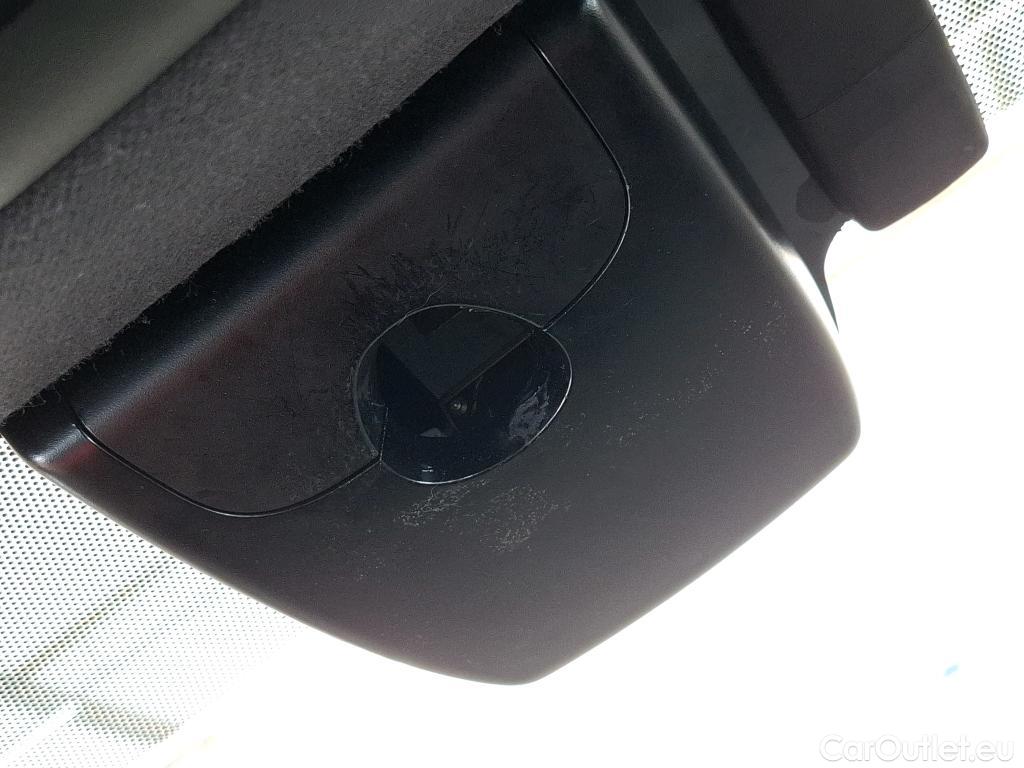  Toyota  Corolla TOYOTA  / 2018 / 5P / Berline Hybride 122h Dynamic Business Beyond Zer #20