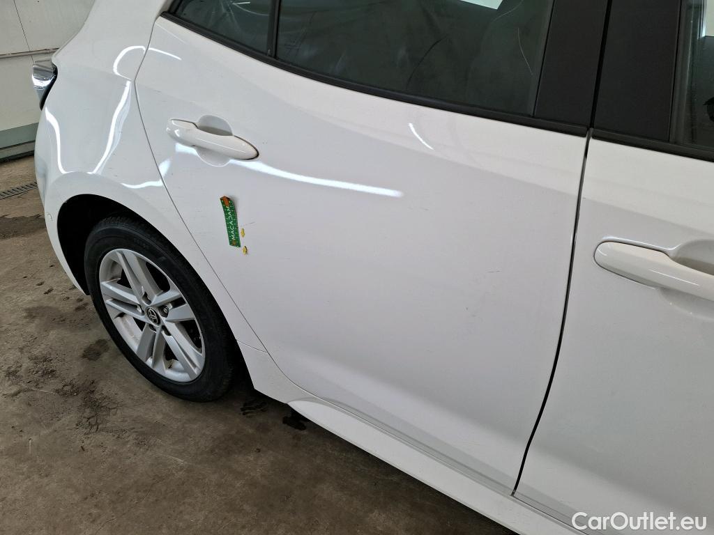  Toyota  Corolla TOYOTA  / 2018 / 5P / Berline Hybride 122h Dynamic Business Beyond Zer #31