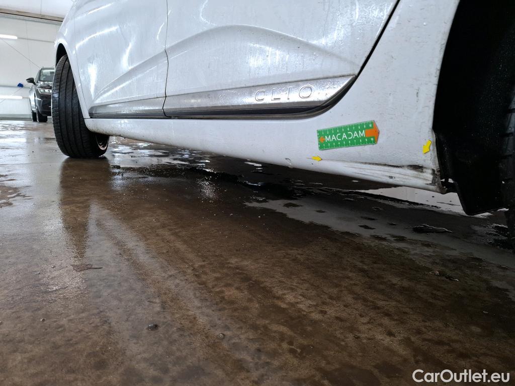  Renault  Clio  V Business 1.6 E-TECH Hybrid 140CV BVA6 E6d #1