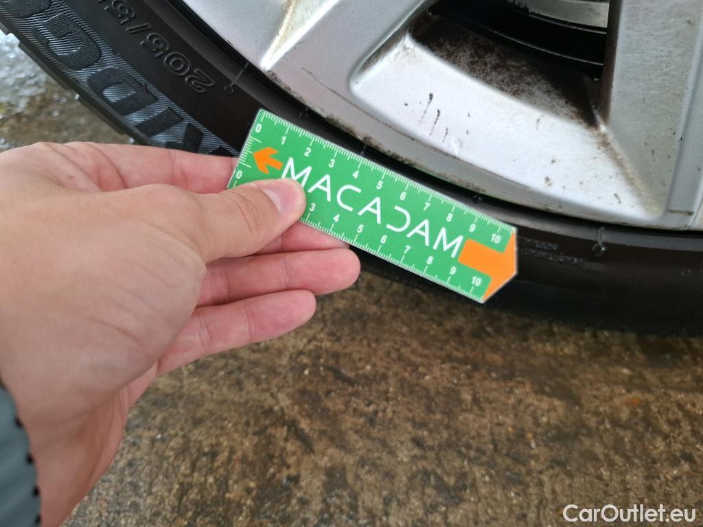  Seat  Leon SEAT  Sportstourer / 2020 / 5P / Break 1.0 eTSI 110 DSG S&S Style Business #34