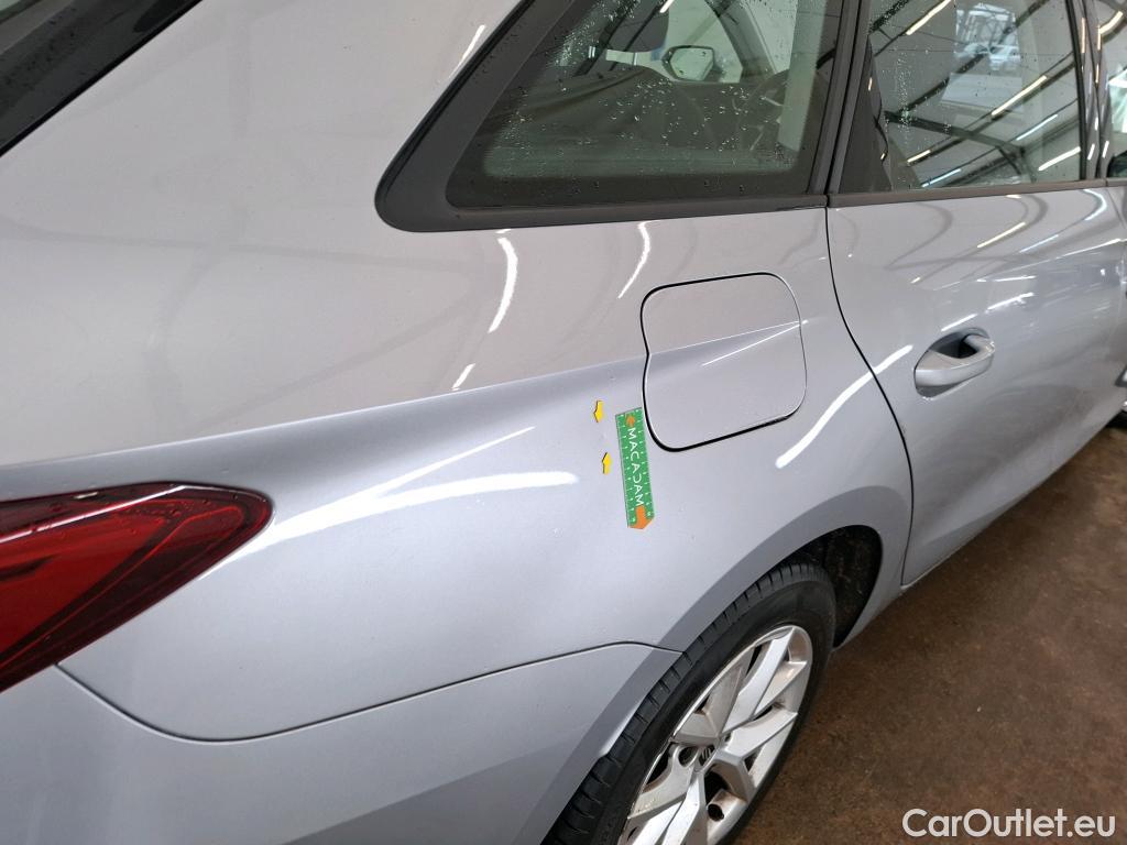  Seat  Leon SEAT  Sportstourer / 2020 / 5P / Break 1.0 eTSI 110 DSG S&S Style Business #47