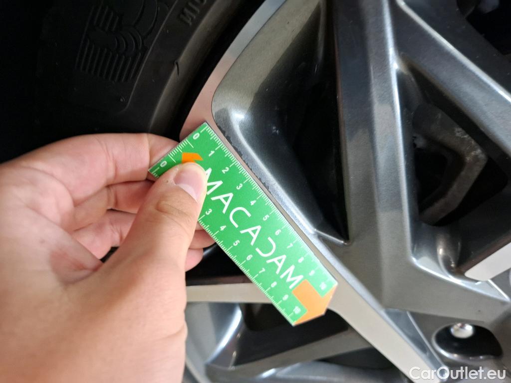  Hyundai  Konna Kona Creative Hybrid 2WD 1.6 GDI 140CV BVA6 E6d #30