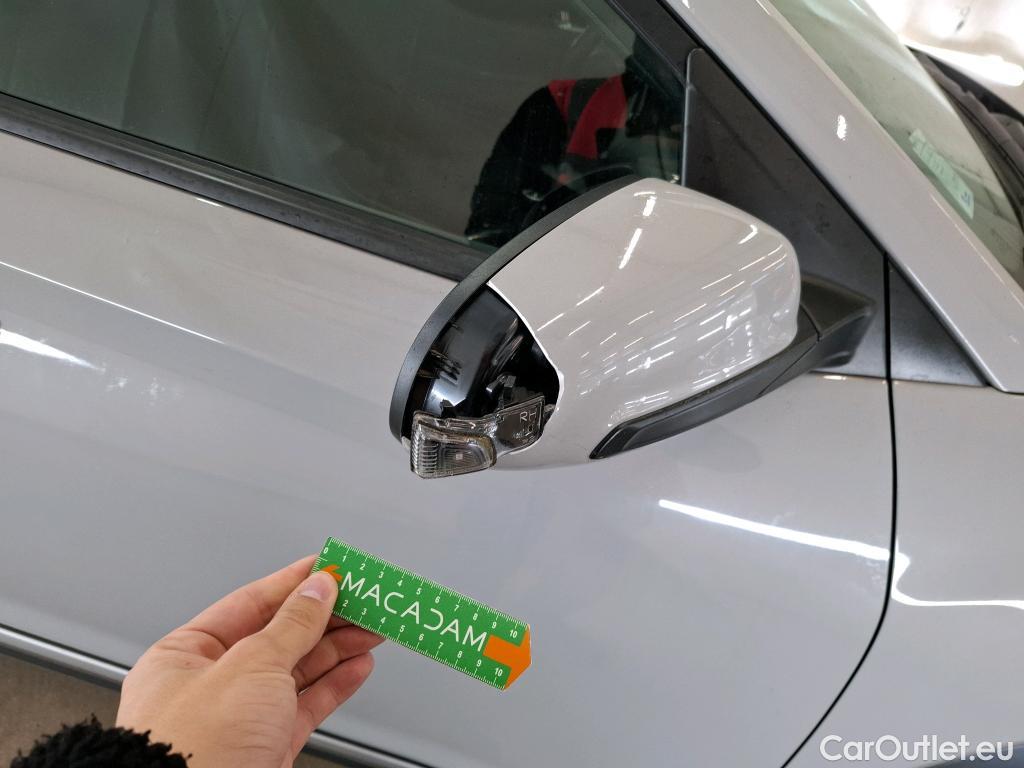  Hyundai  Konna Kona Creative Hybrid 2WD 1.6 GDI 140CV BVA6 E6d #33