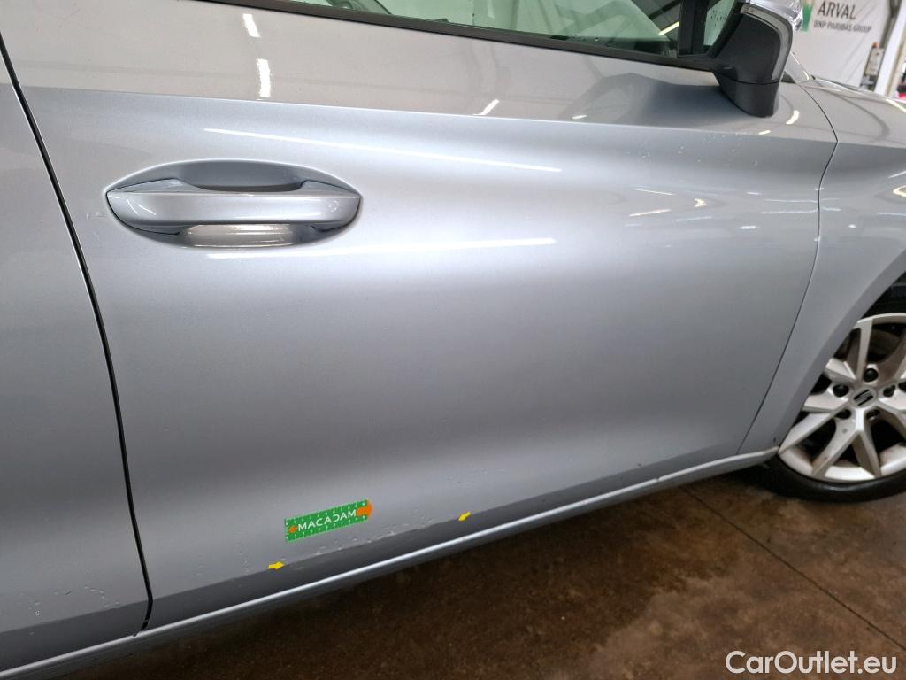  Seat  Leon SEAT  Sportstourer / 2020 / 5P / Break 1.0 eTSI 110 DSG S&S Style Business #1