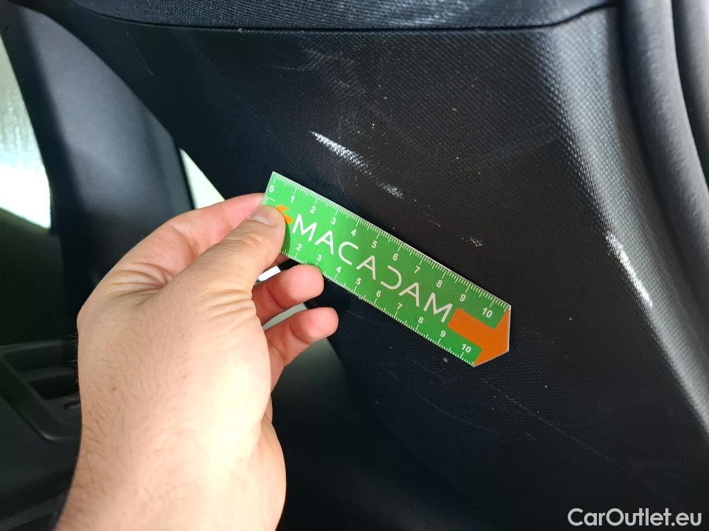  Mercedes  GLA MERCEDES-BENZ  / 2020 / 5P / SUV 1.3  200 AMG LINE DCT #3