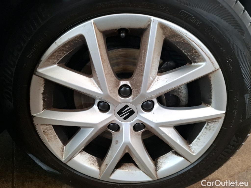  Seat  Leon SEAT  Sportstourer / 2020 / 5P / Break 1.0 eTSI 110 DSG S&S Style Business #36