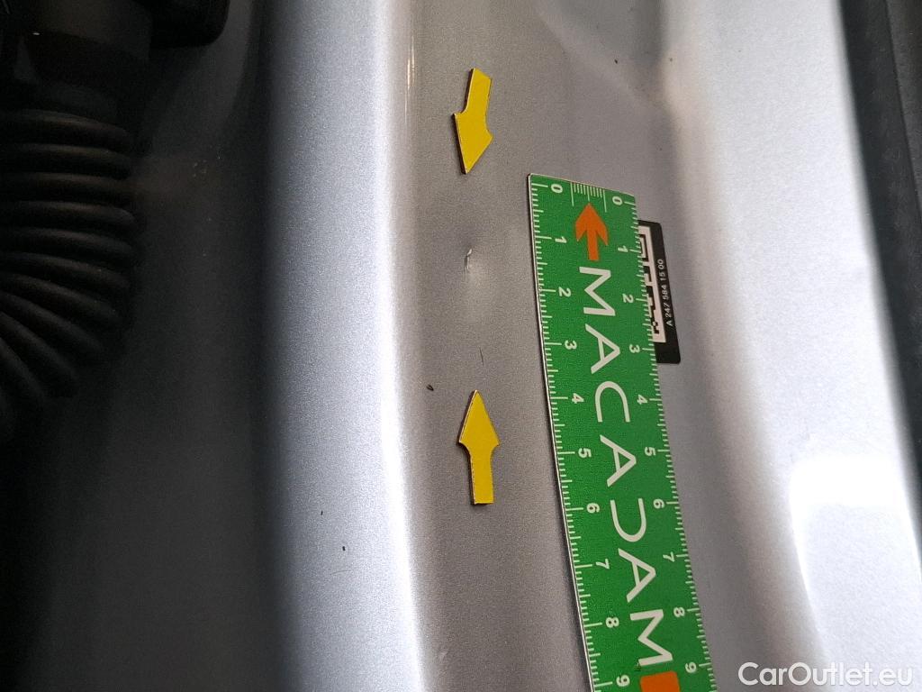  Mercedes  GLA MERCEDES-BENZ  / 2020 / 5P / SUV 1.3  200 AMG LINE DCT #5