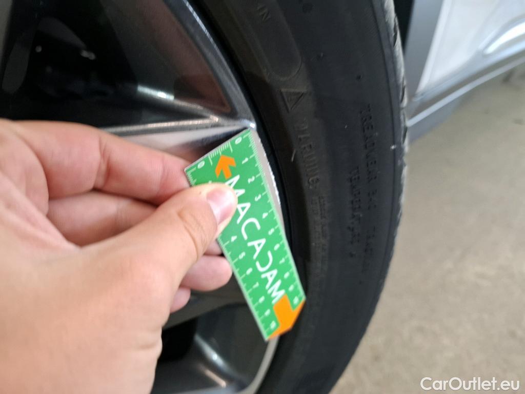  Hyundai  Konna Kona Creative Hybrid 2WD 1.6 GDI 140CV BVA6 E6d #29