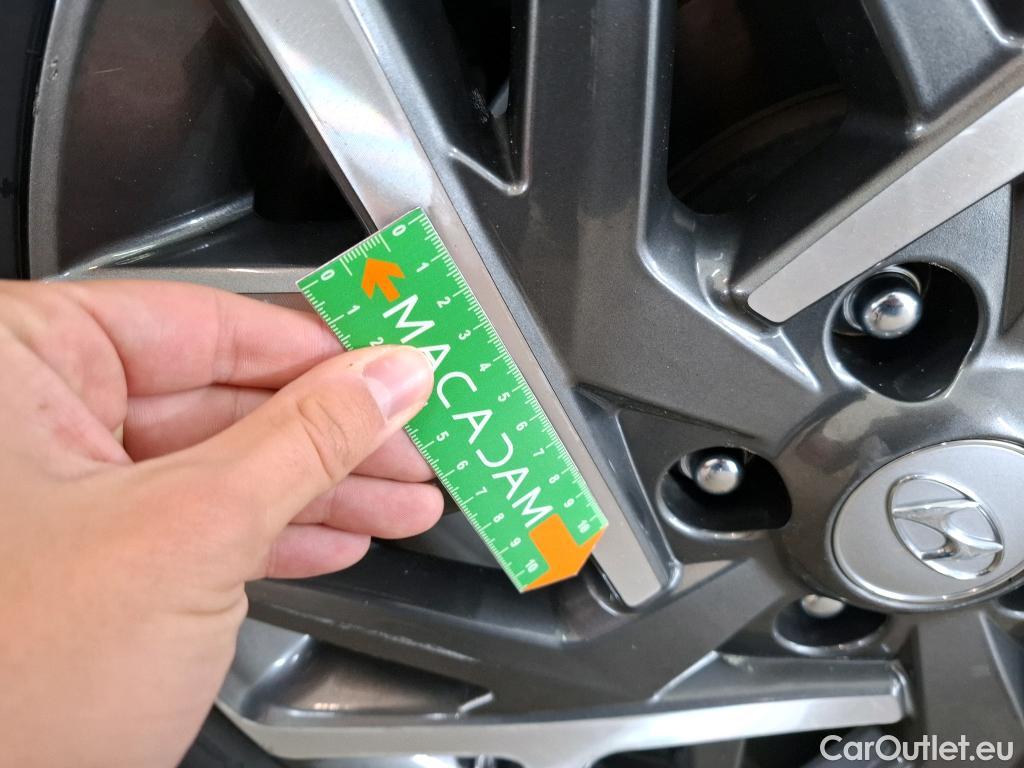  Hyundai  Konna Kona Creative Hybrid 2WD 1.6 GDI 140CV BVA6 E6d #16